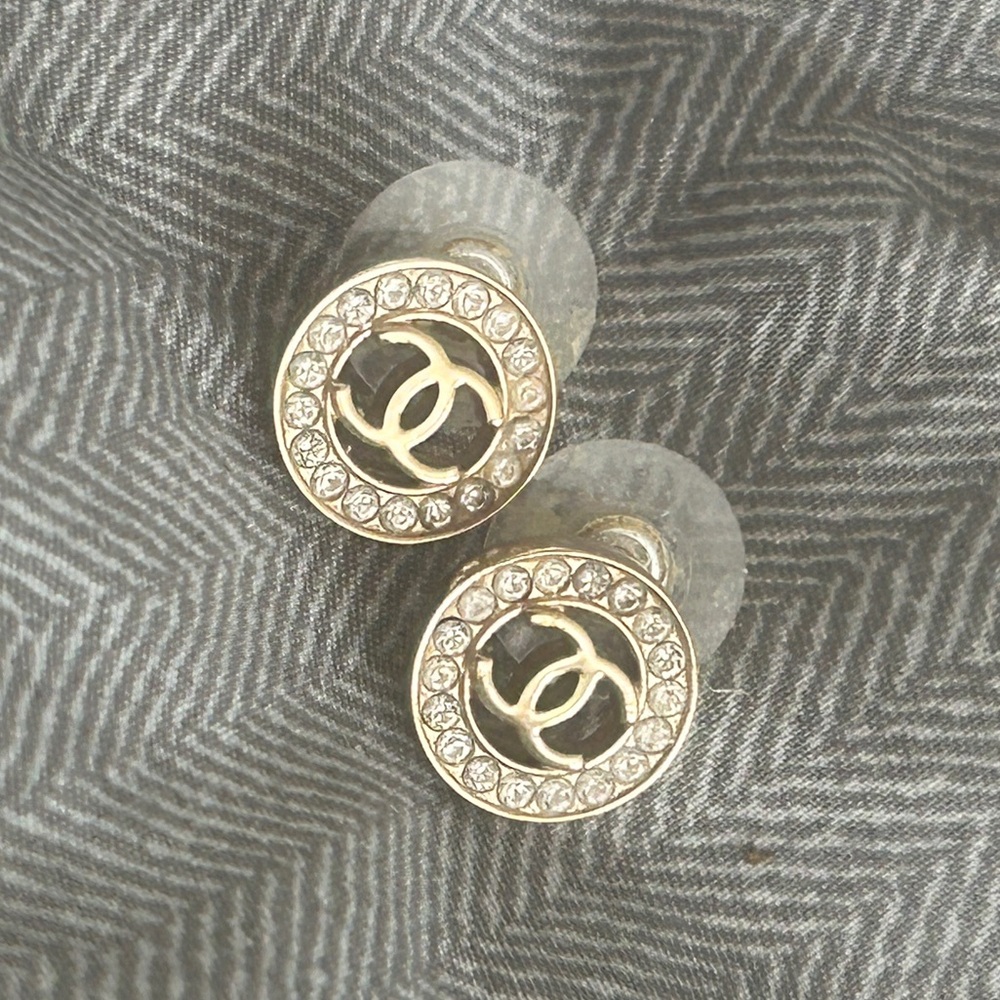 Chanel gold cc with crystal earrings